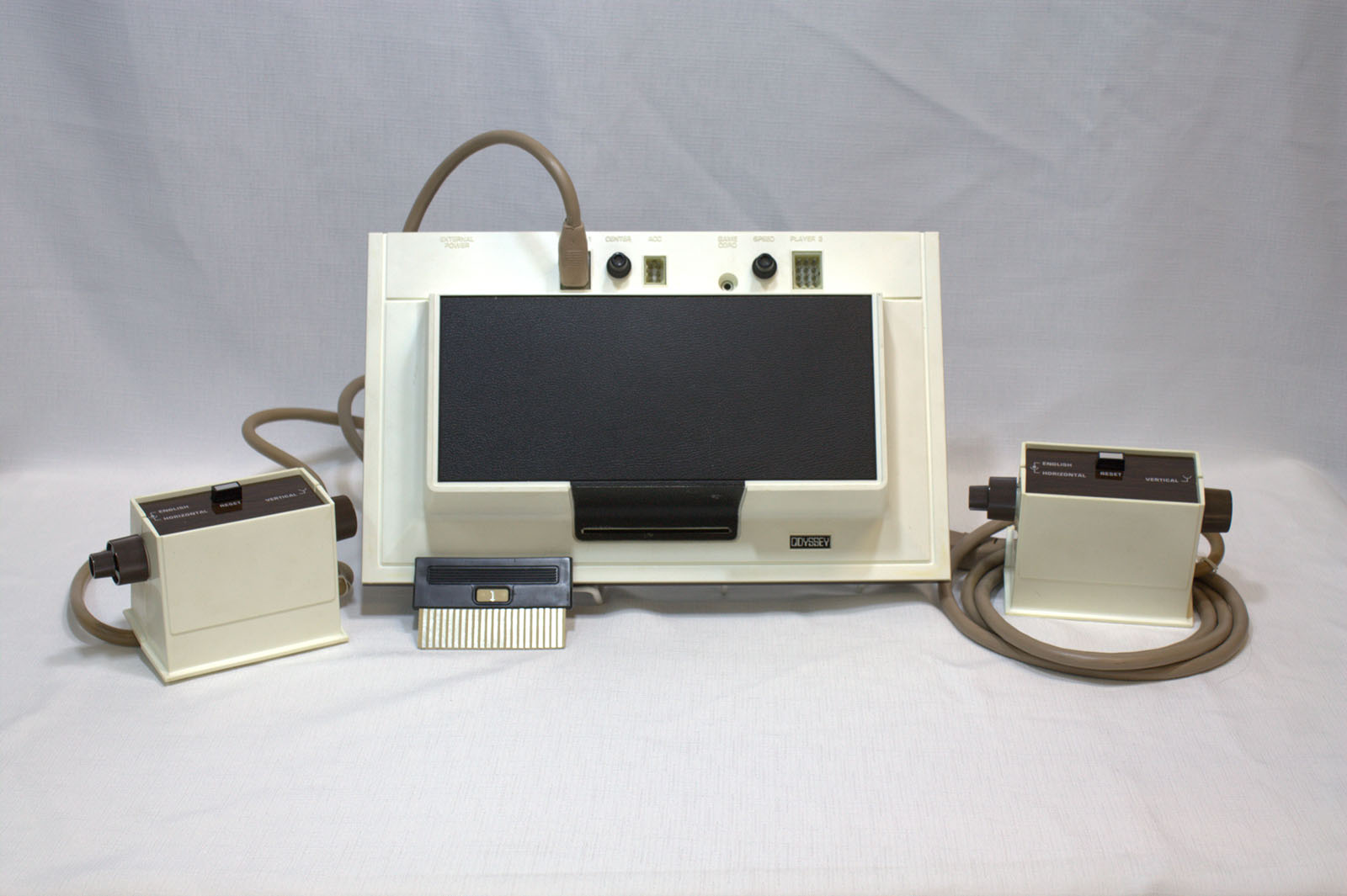 magnavox game system